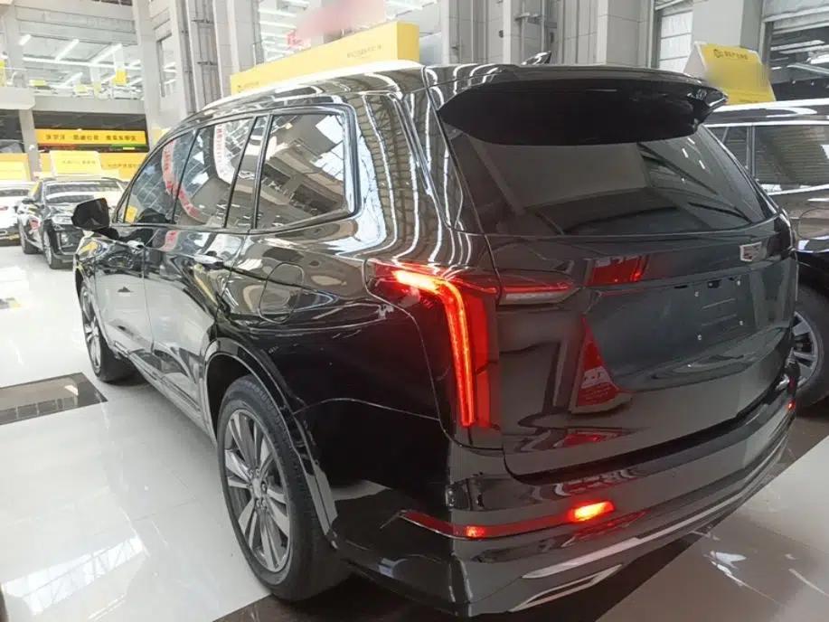 Cadillac XT6 2020 28T Six-Seater Luxury Sporty Enjoy-the-Comfort Safety Edition — миниатюра 7