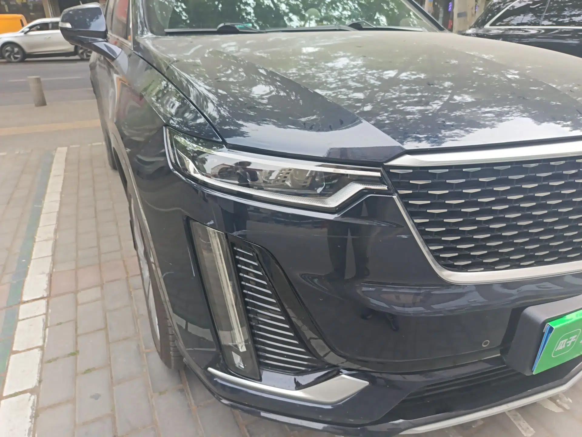 Cadillac XT6 2020 28T Six-Seater Four-Wheel-Drive Luxury Version with Premium Sound System — миниатюра 7