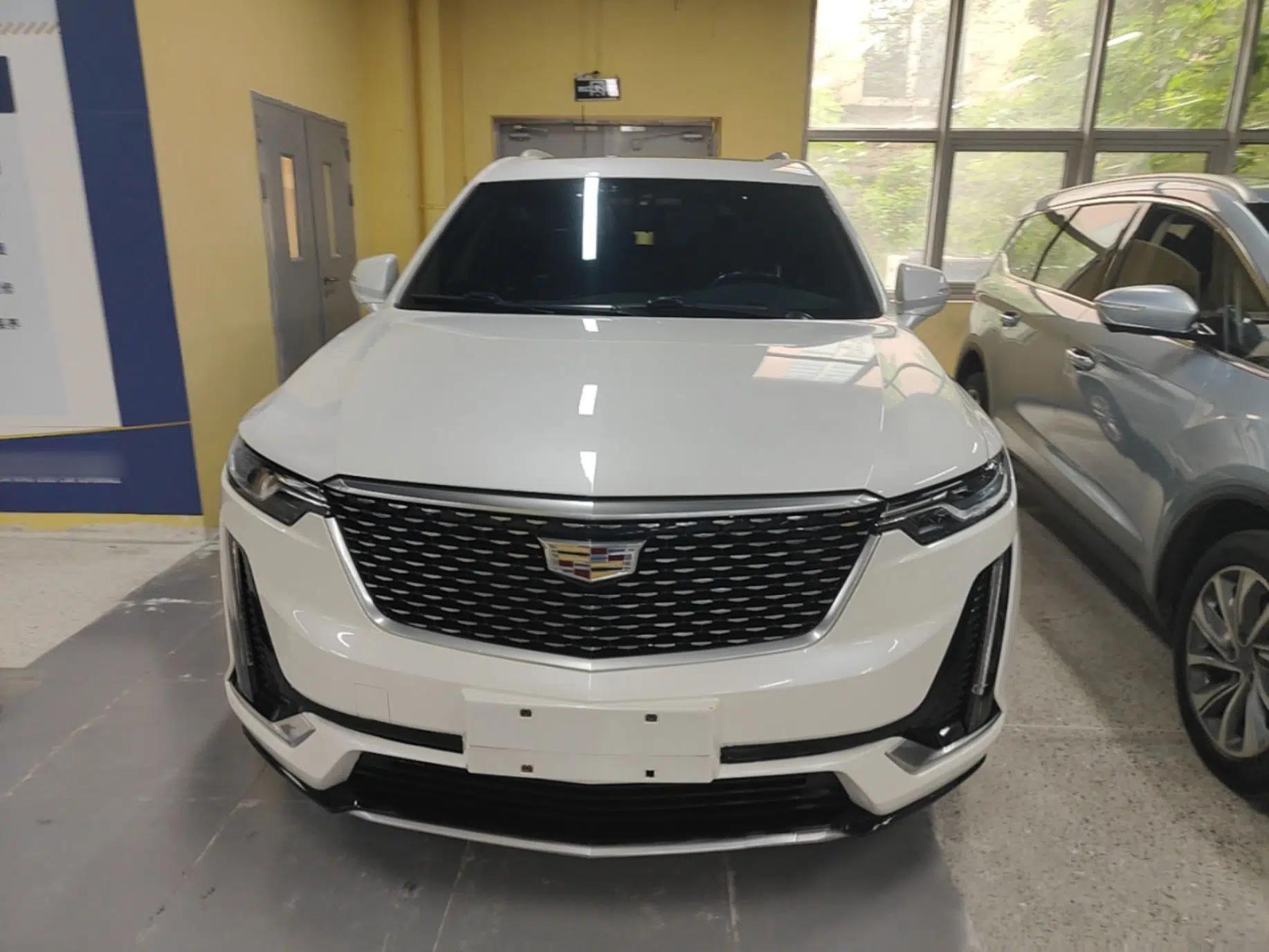 Cadillac XT6 2020 28T 7-Seater Four-Wheel Drive Luxury Version — миниатюра 2