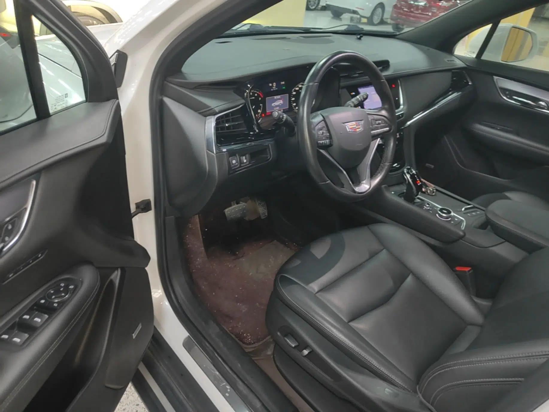 Cadillac XT6 2020 28T 7-Seater Four-Wheel Drive Luxury Version — миниатюра 19