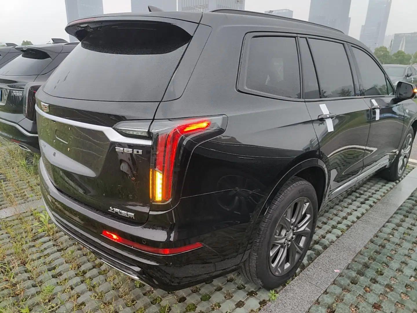 Cadillac XT6 2020 Revised Version 28T 6-Seater Four-Wheel Drive Platinum Sport Edition — миниатюра 4