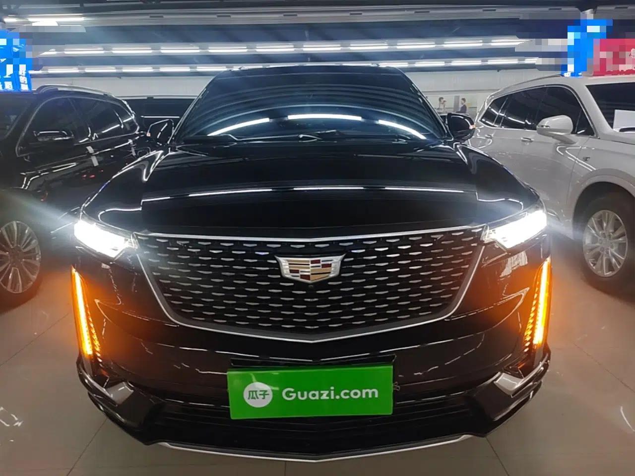 Cadillac XT6 2021 2.0T Six-Seater Four-Wheel-Drive Luxury Version — миниатюра 2