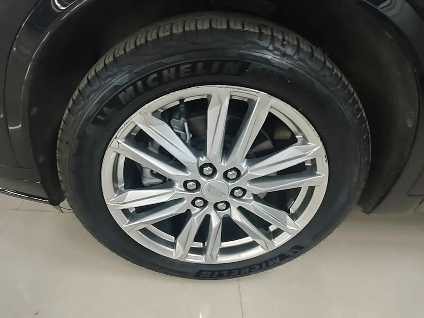 Cadillac XT6 2021 2.0T Six-Seater Four-Wheel-Drive Luxury Version — миниатюра 8