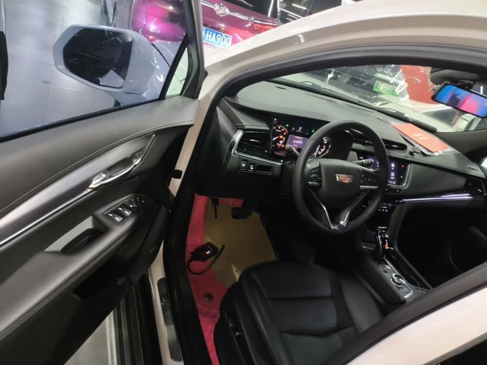 Cadillac XT6 2020 28T Seven-Seater Fashion Edition — миниатюра 18