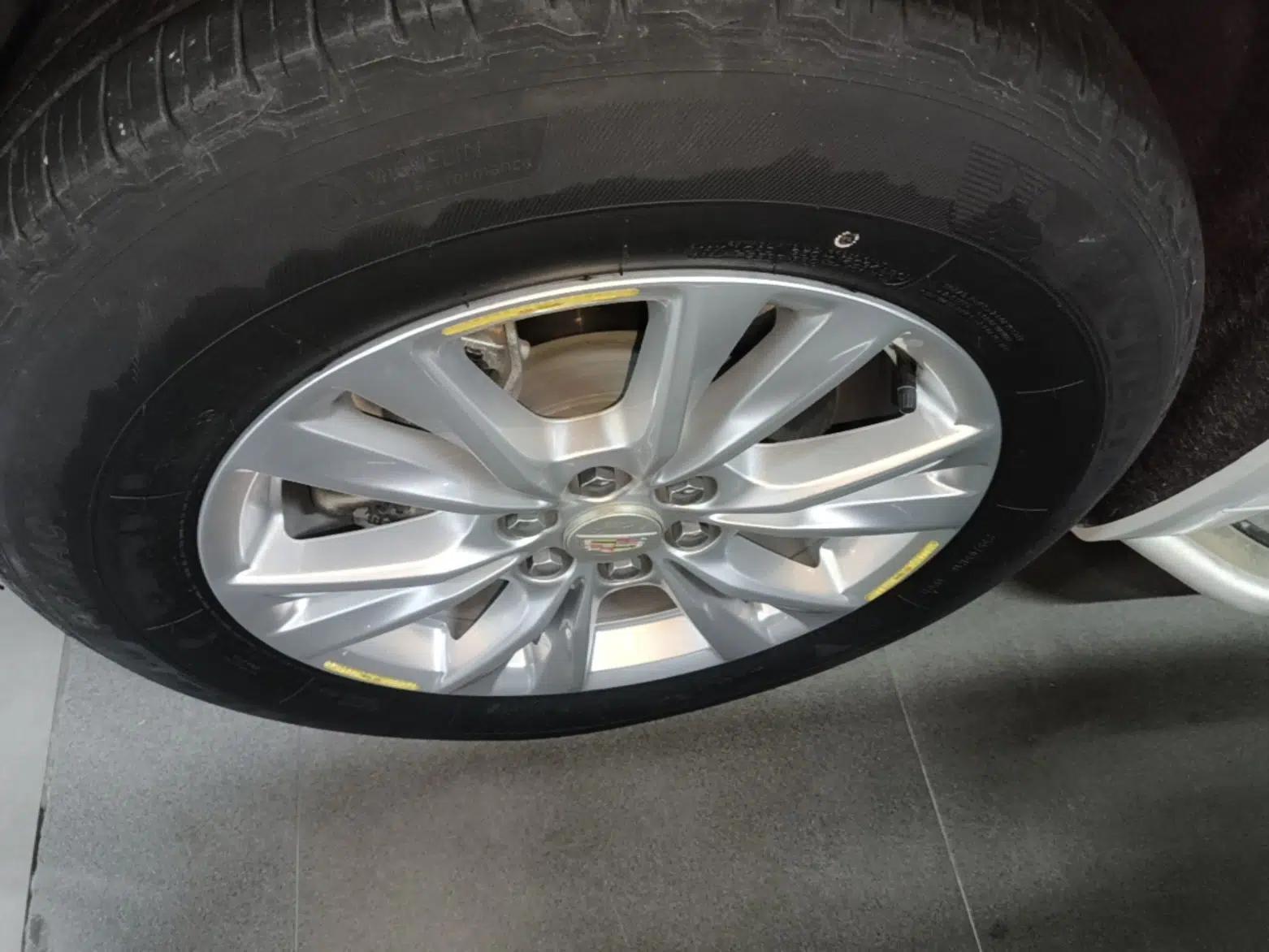 Cadillac XT6 2020 28T Seven-Seater Fashion Edition — миниатюра 9