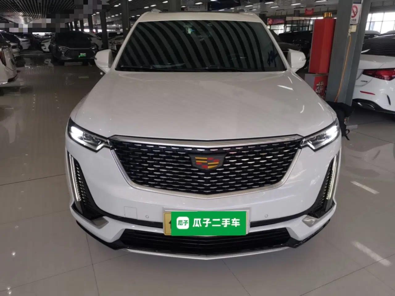 Cadillac XT6 2020 28T Six-Seater Four-Wheel-Drive Luxury Version — миниатюра 2