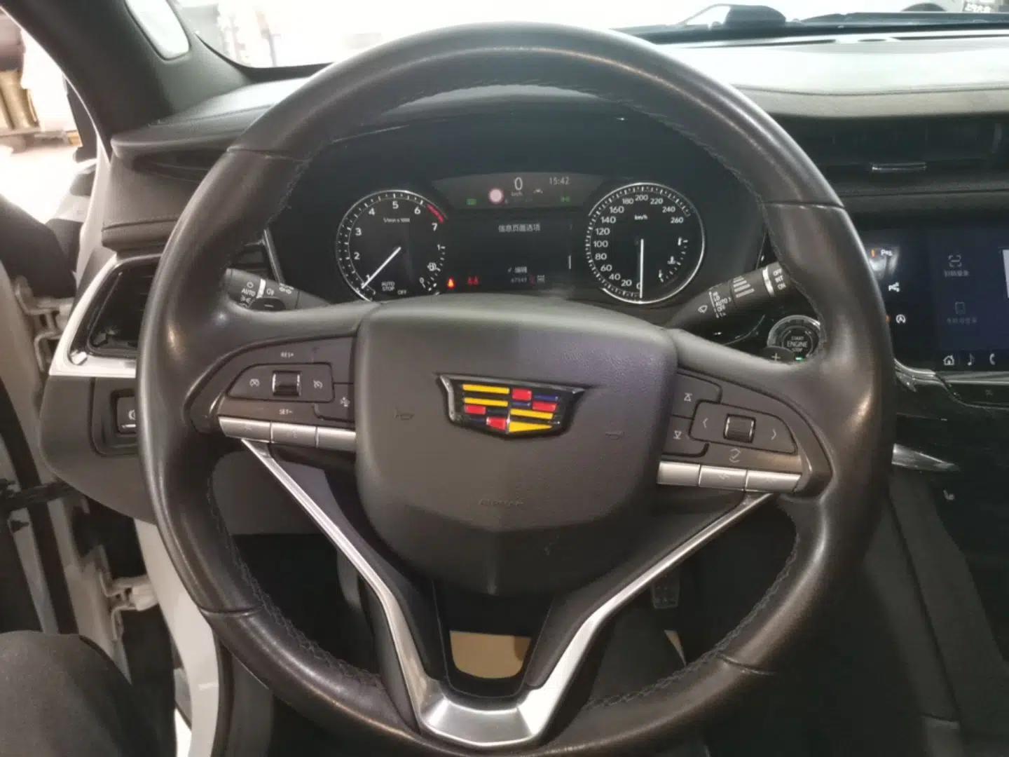 Cadillac XT6 2020 28T Six-Seater Four-Wheel-Drive Luxury Version — миниатюра 14