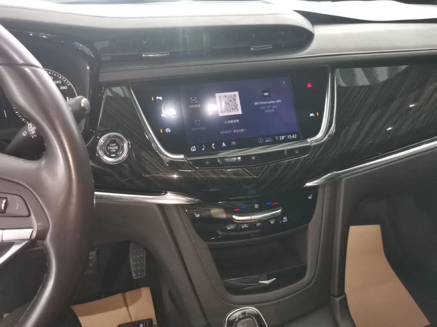 Cadillac XT6 2020 28T Six-Seater Four-Wheel-Drive Luxury Version — миниатюра 16