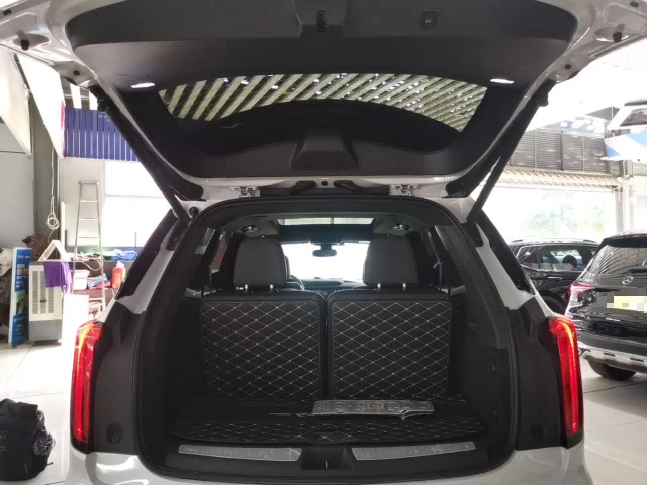 Cadillac XT6 2020 28T Six-Seater Four-Wheel-Drive Luxury Version — миниатюра 22