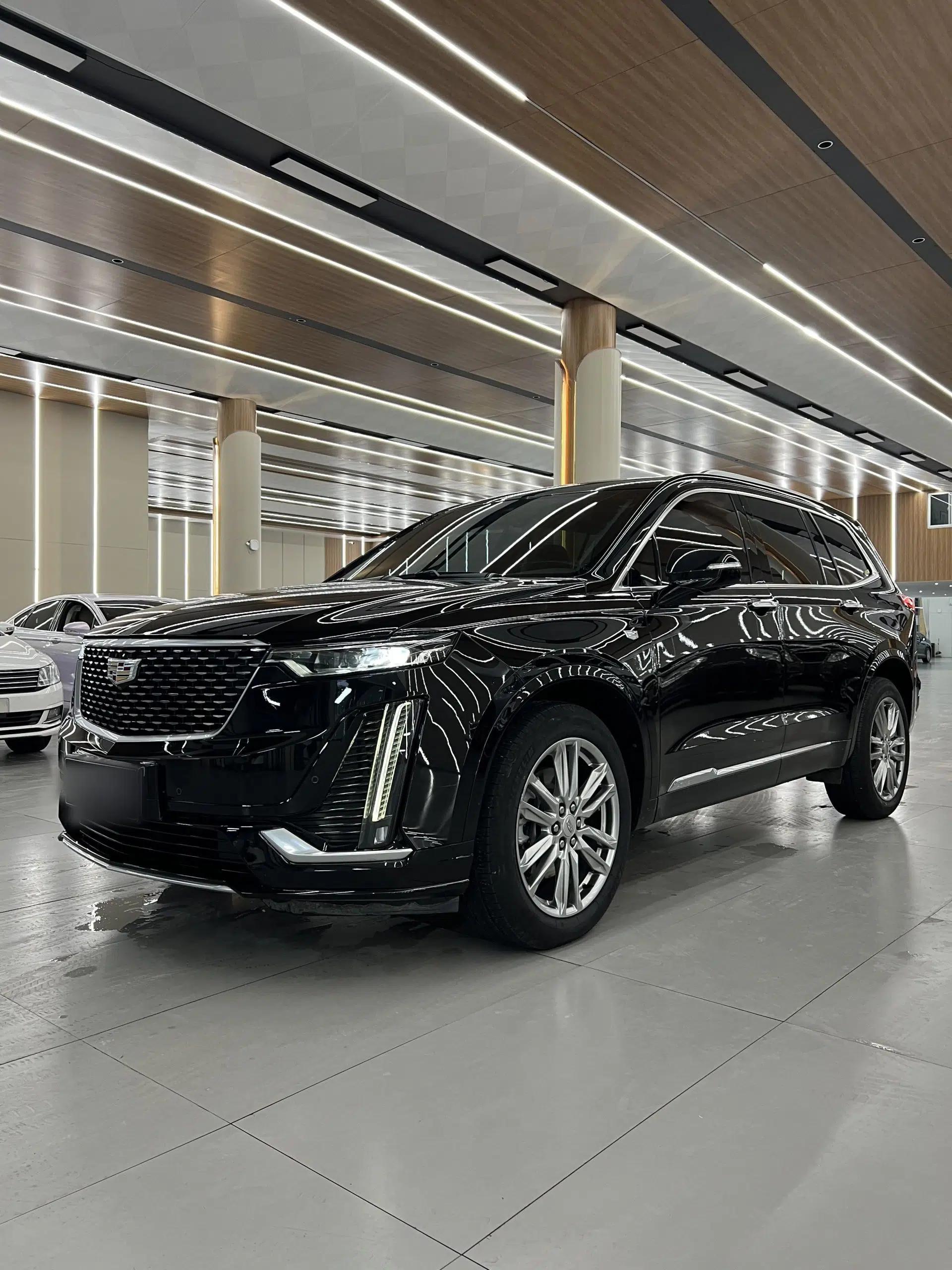 Cadillac XT6 2022 2.0T Six-Seater Four-Wheel Drive Luxury Version — миниатюра 1