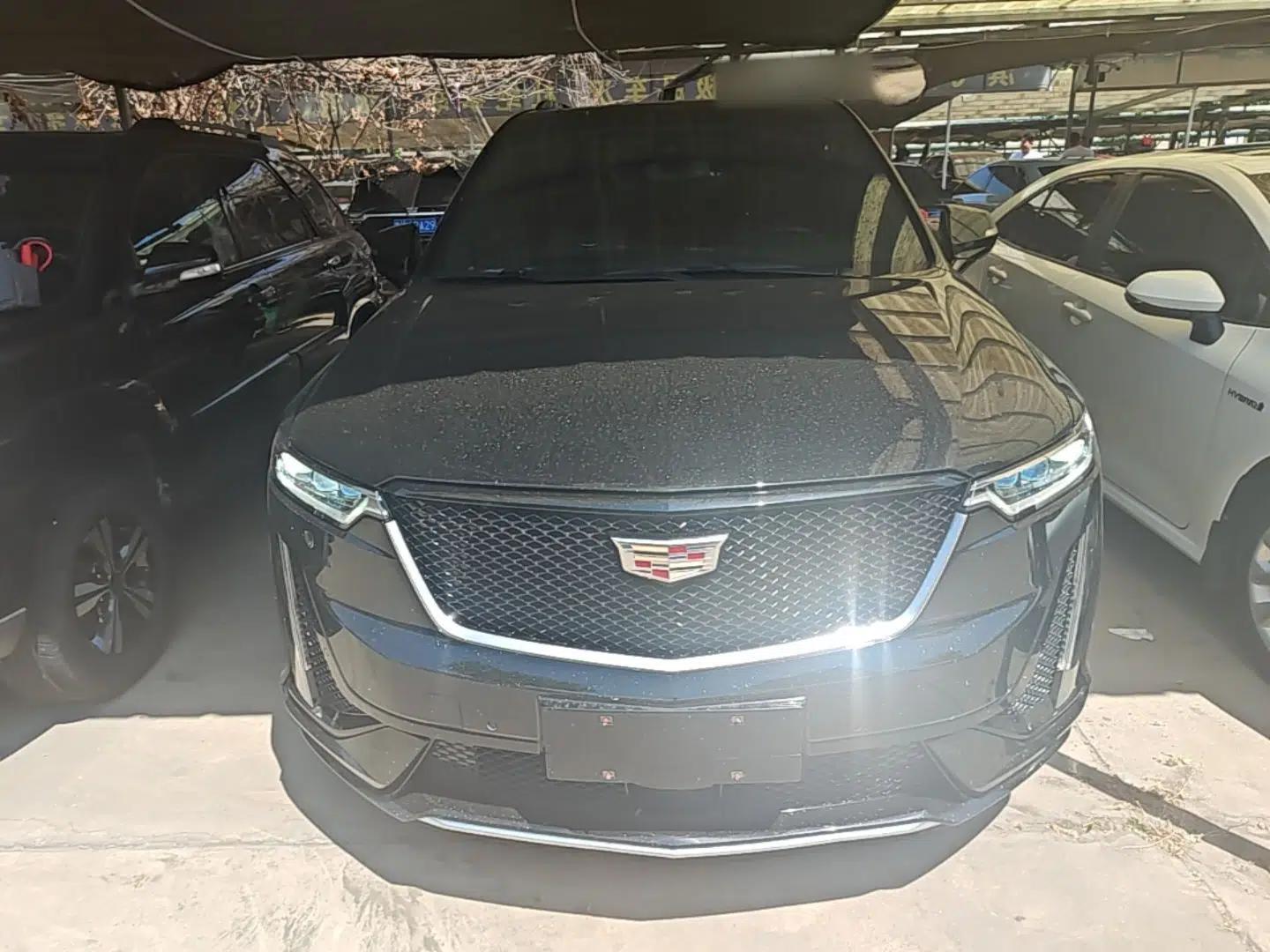 Cadillac XT6 2020 28T Six-Seater Luxury Sporty Enjoy-the-Comfort Safety Edition — миниатюра 2