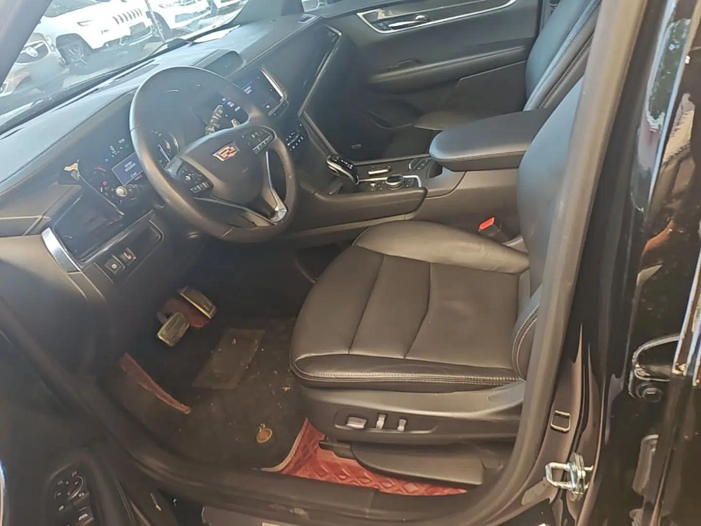 Cadillac XT6 2020 28T Six-Seater Luxury Sporty Enjoy-the-Comfort Safety Edition — миниатюра 18