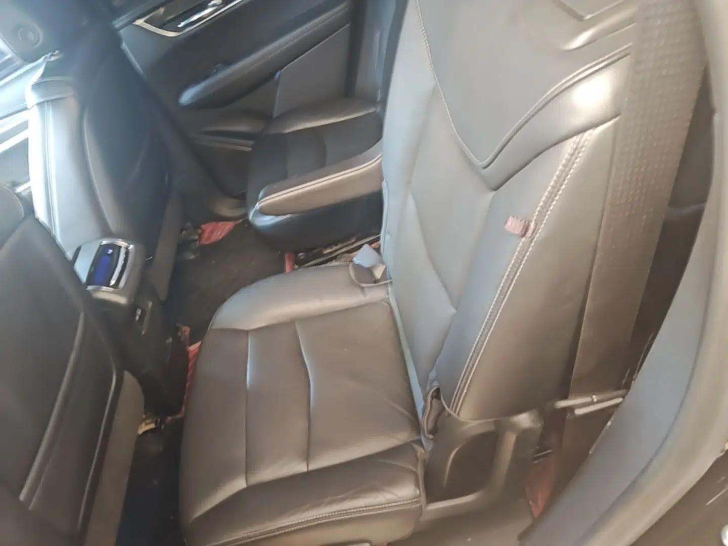 Cadillac XT6 2020 28T Six-Seater Luxury Sporty Enjoy-the-Comfort Safety Edition — миниатюра 20