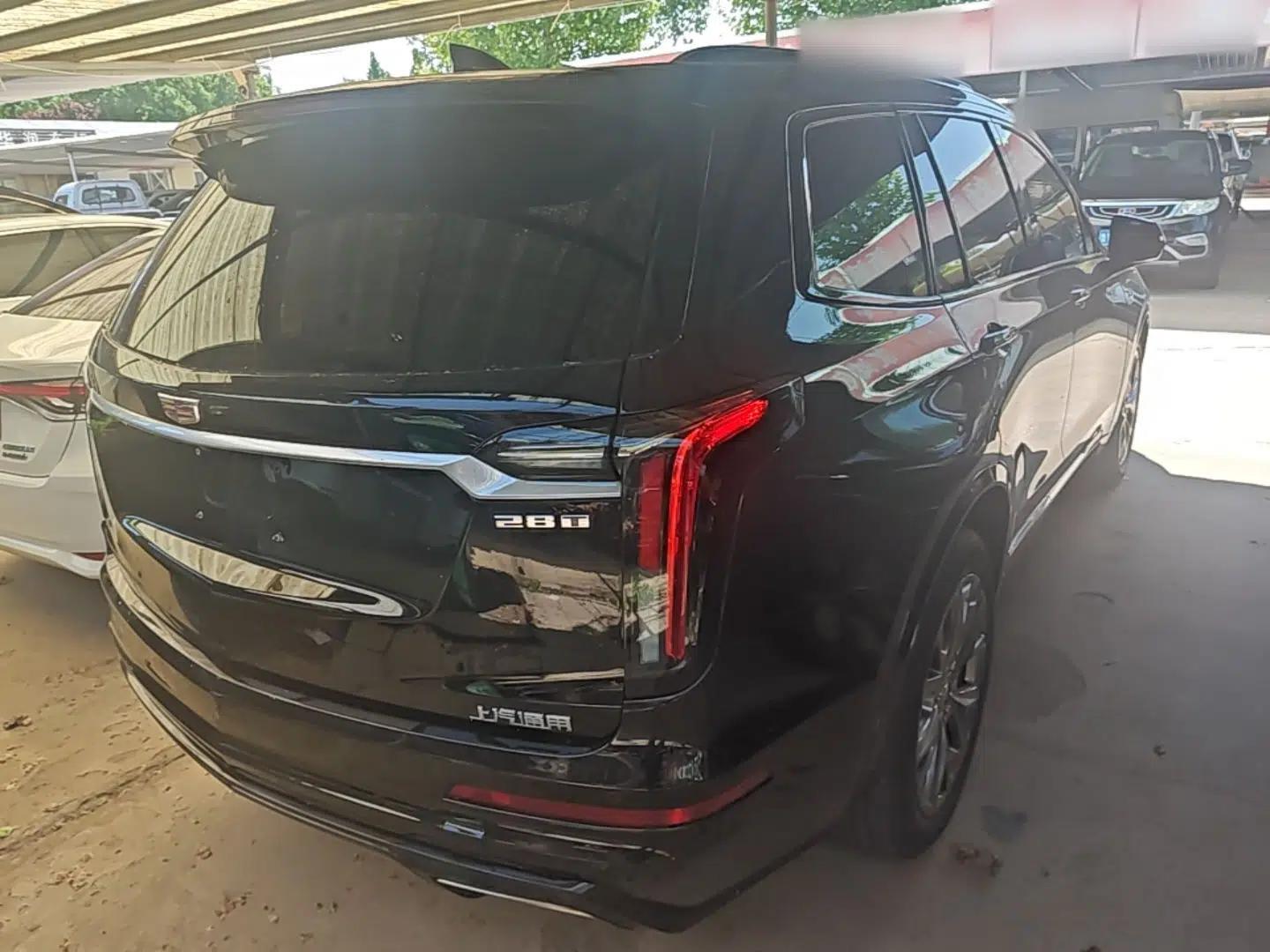 Cadillac XT6 2020 28T Six-Seater Luxury Sporty Enjoy-the-Comfort Safety Edition — миниатюра 6