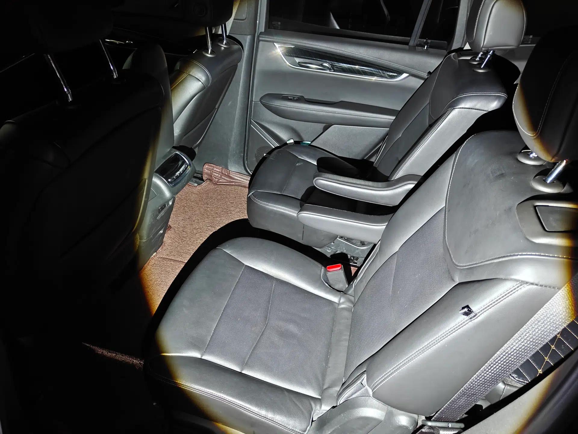 Cadillac XT6 2020 28T Six-Seater Four-Wheel-Drive Luxury Version — миниатюра 18
