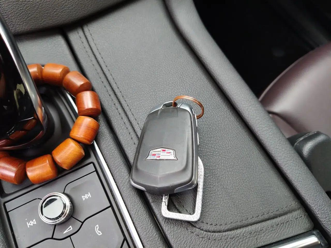 Cadillac XT6 2021 2.0T Six-Seater Four-Wheel-Drive Luxury Version — миниатюра 9