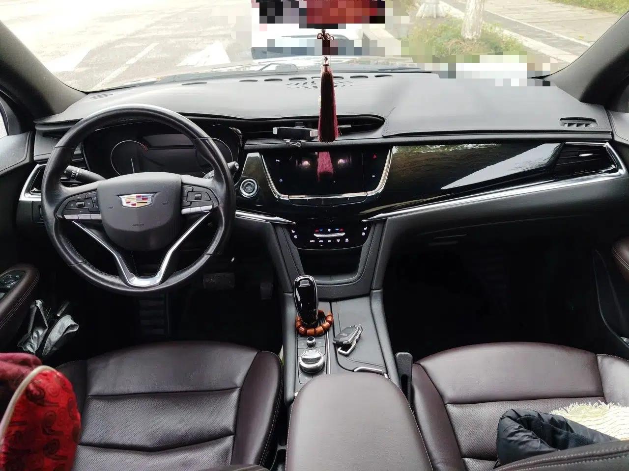 Cadillac XT6 2021 2.0T Six-Seater Four-Wheel-Drive Luxury Version — миниатюра 10
