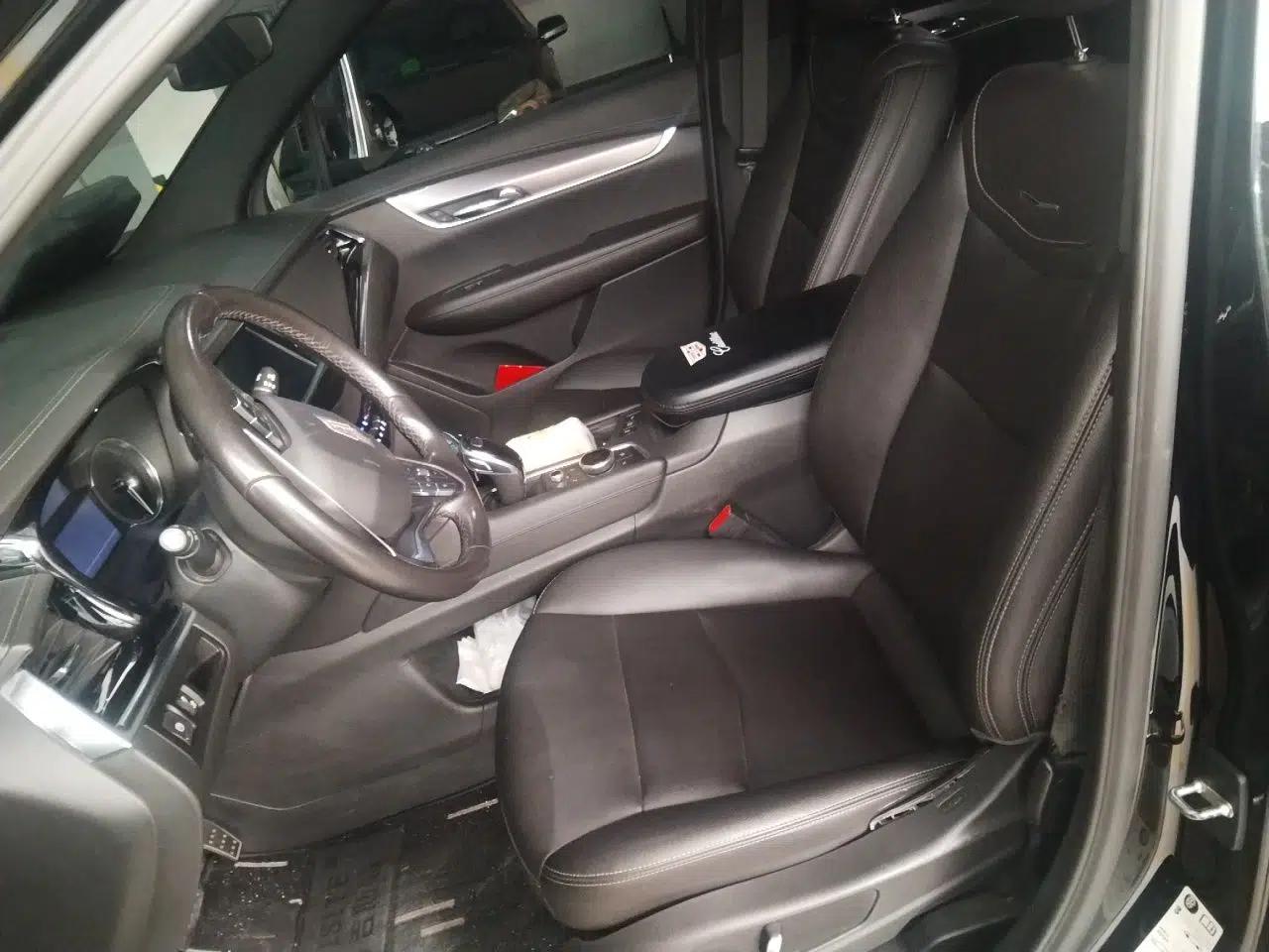 Cadillac XT6 2021 28T Six-Seater Four-Wheel-Drive Fashion Edition — миниатюра 16