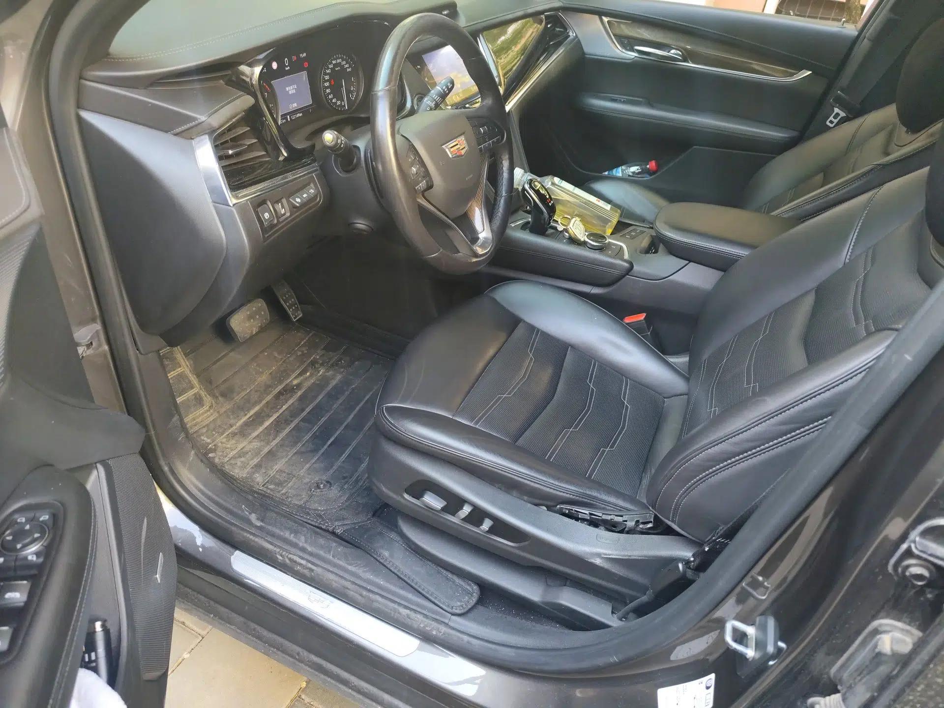 Cadillac XT6 2020 28T Six-Seater Four-Wheel-Drive Platinum Sport Edition — миниатюра 16