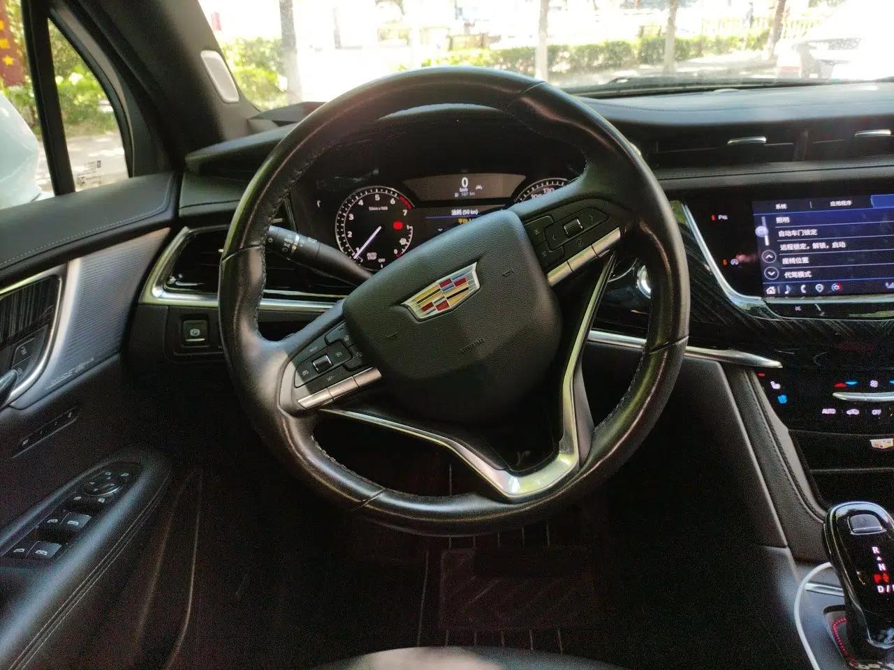 Cadillac XT6 2021 2.0T Six-Seater Four-Wheel-Drive Luxury Version — миниатюра 11