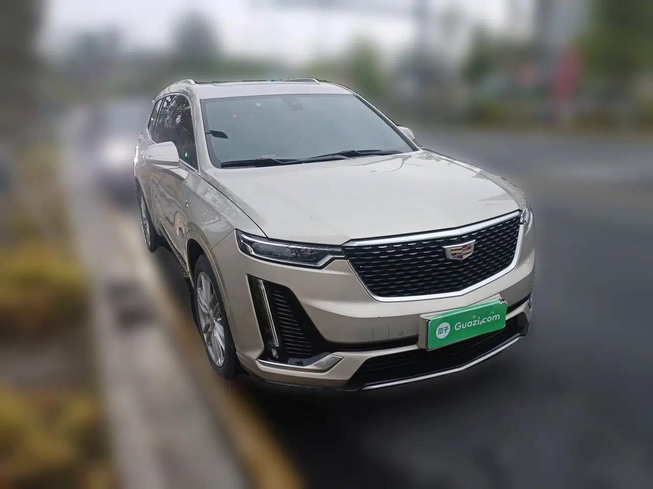Cadillac XT6 2022 2.0T 7-Seater Four-Wheel Drive Luxury Version — миниатюра 3
