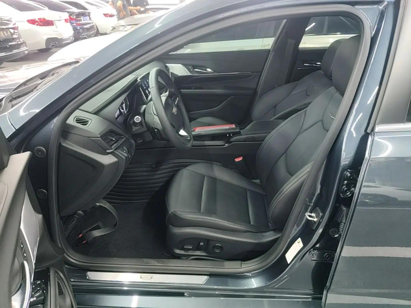 Cadillac CT4 2022 28T Luxury Edition — миниатюра 18