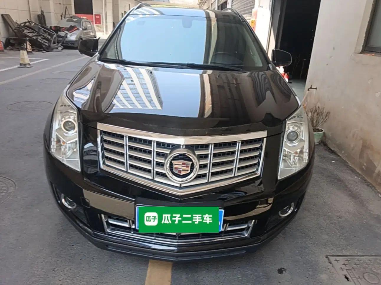 Cadillac SRX 2015 3.0L Comfort Version — миниатюра 2