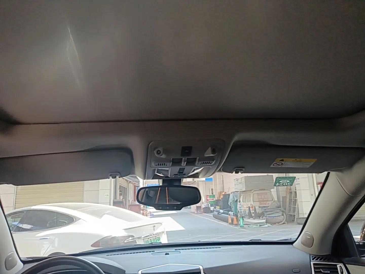 Cadillac SRX 2015 3.0L Comfort Version — миниатюра 20