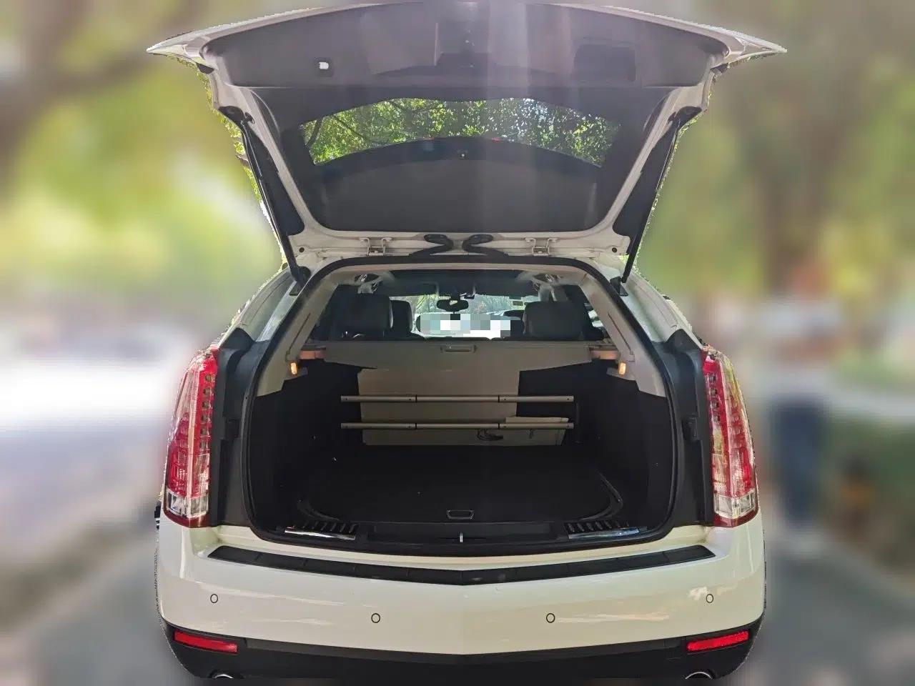 Cadillac SRX 2013 3.0L Elite Model — миниатюра 20