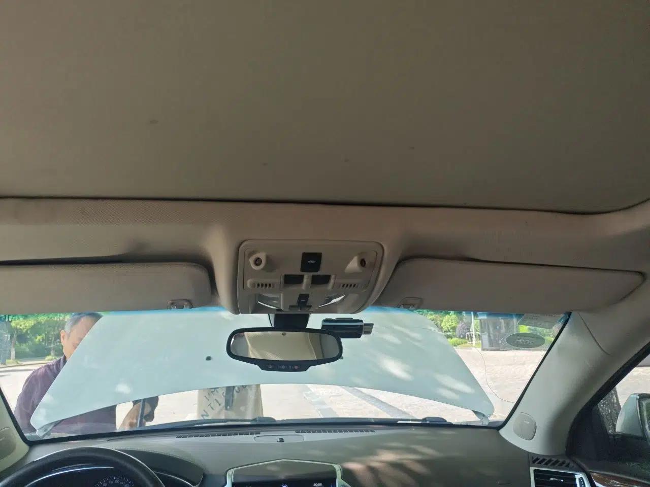 Cadillac SRX 2013 3.0L Elite Model — миниатюра 19