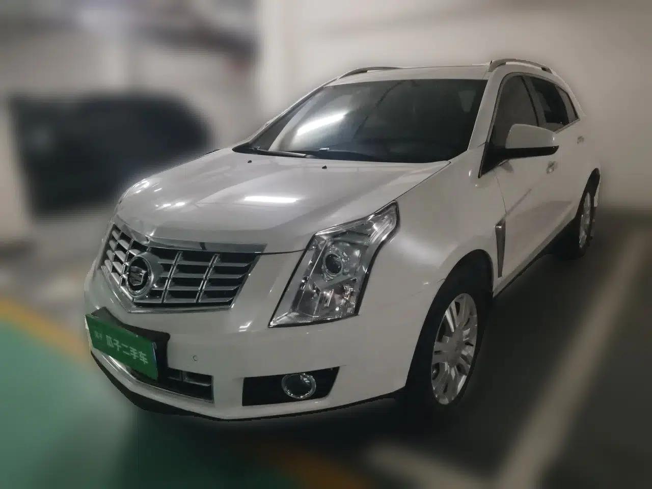 Cadillac SRX 2015 3.0L Elite Model — миниатюра 1