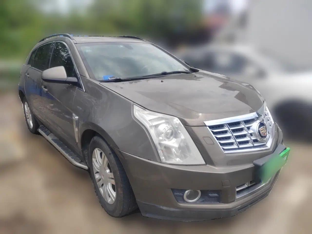 Cadillac SRX 2014 3.0L Comfort Model — миниатюра 3