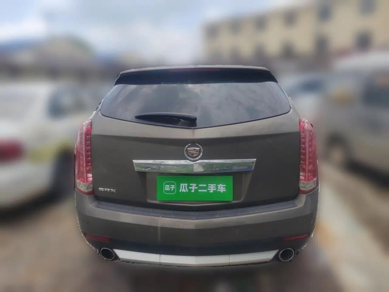 Cadillac SRX 2014 3.0L Comfort Model — миниатюра 5