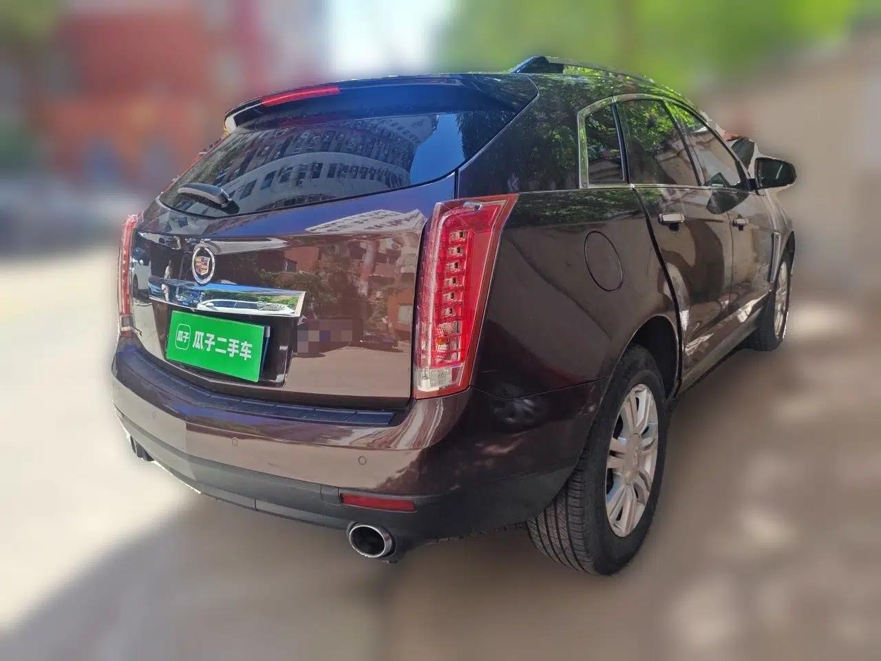 Cadillac SRX 2013 3.0L Elite Model — миниатюра 6
