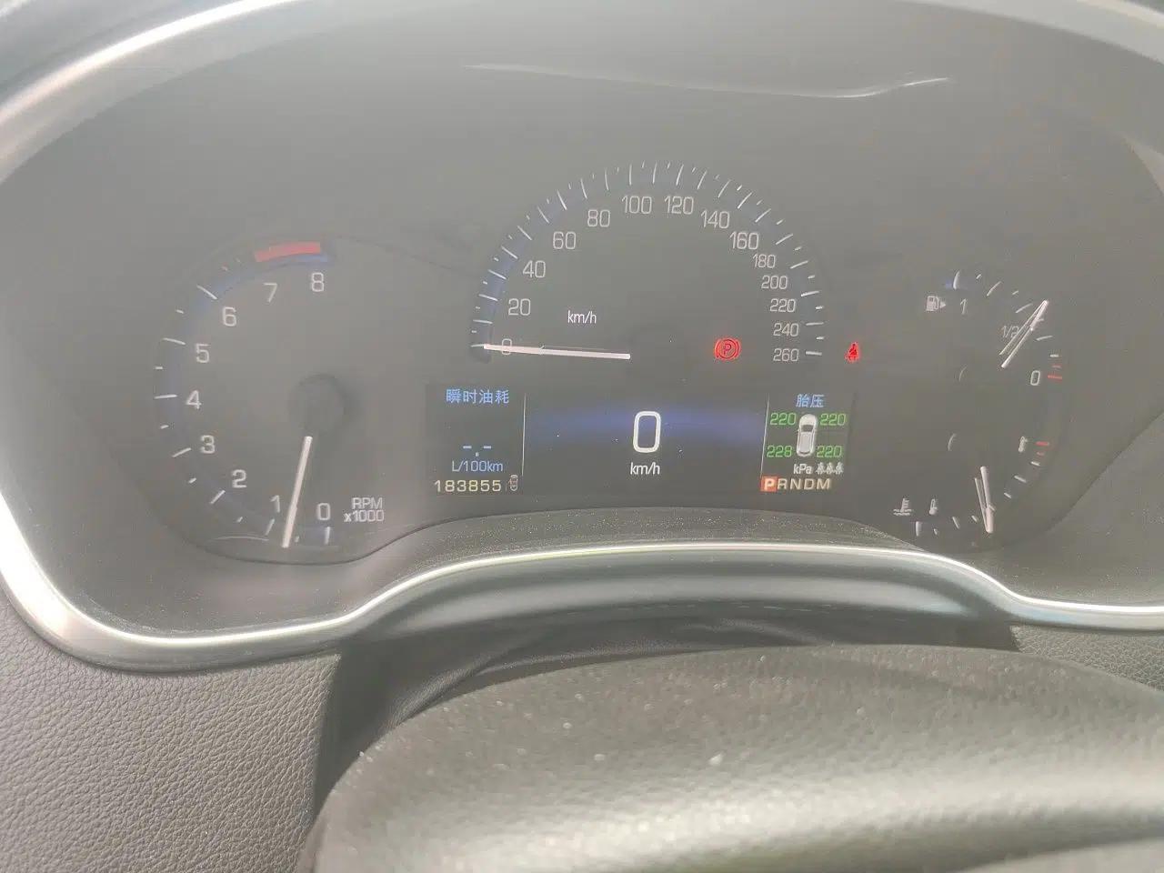 Cadillac SRX 2013 3.0L Luxury Model — миниатюра 12