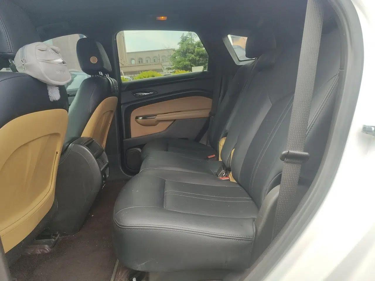Cadillac SRX 2013 3.0L Luxury Model — миниатюра 18