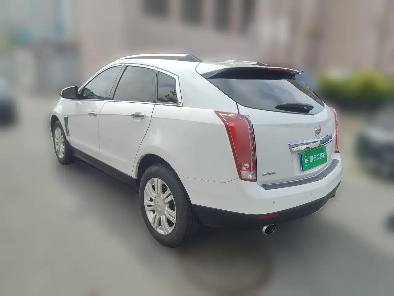 Cadillac SRX 2013 3.0L Luxury Model — миниатюра 4