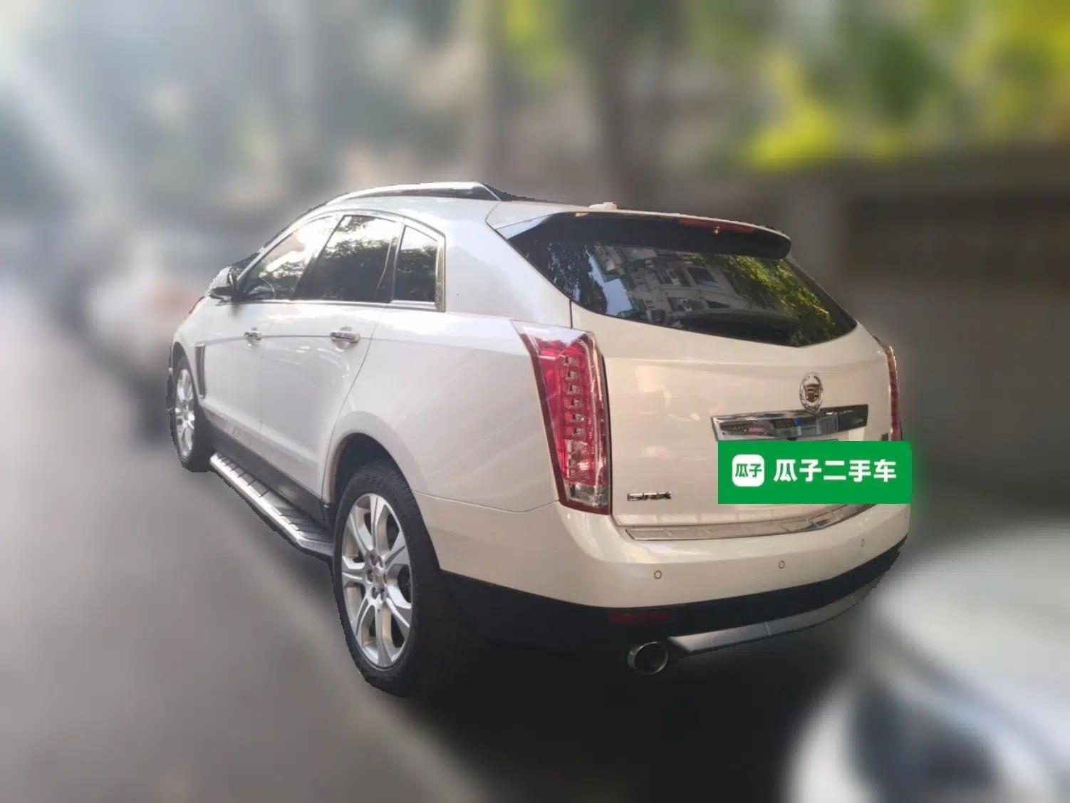Cadillac SRX 2014 3.0L Leading Model — миниатюра 4
