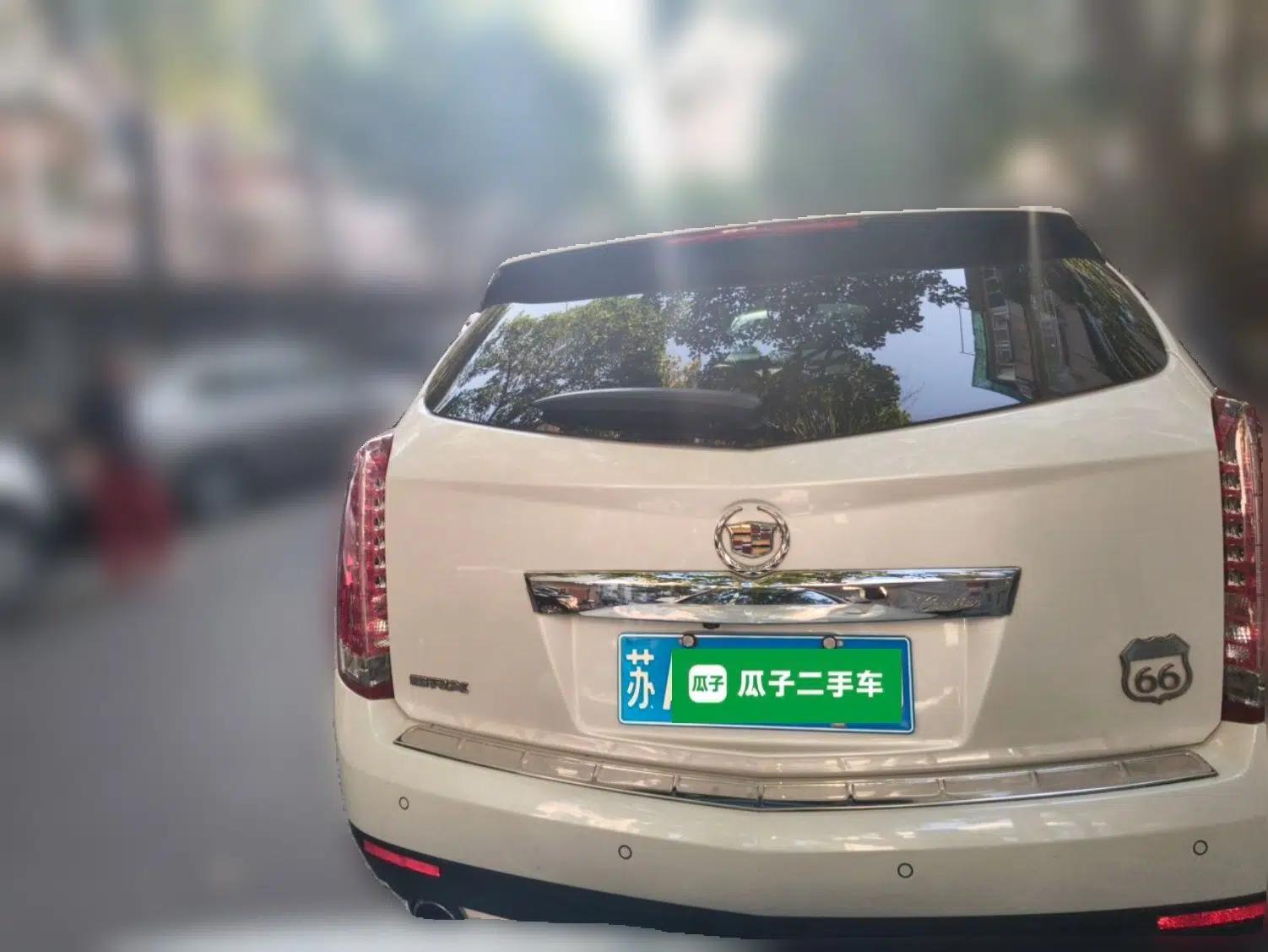 Cadillac SRX 2014 3.0L Leading Model — миниатюра 5