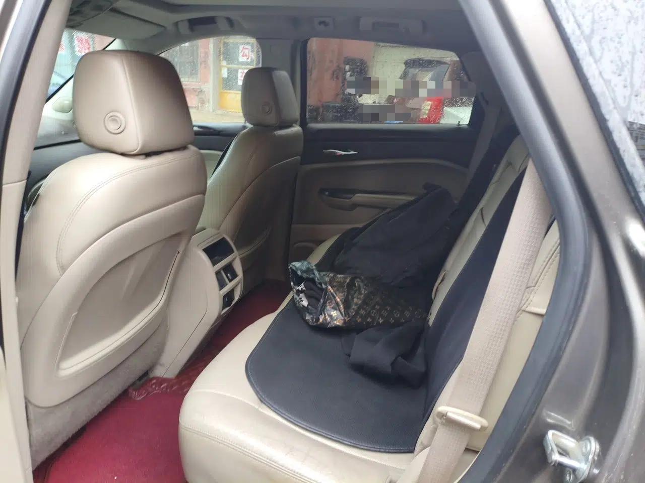 Cadillac SRX 2012 3.0L Elite Edition — миниатюра 18