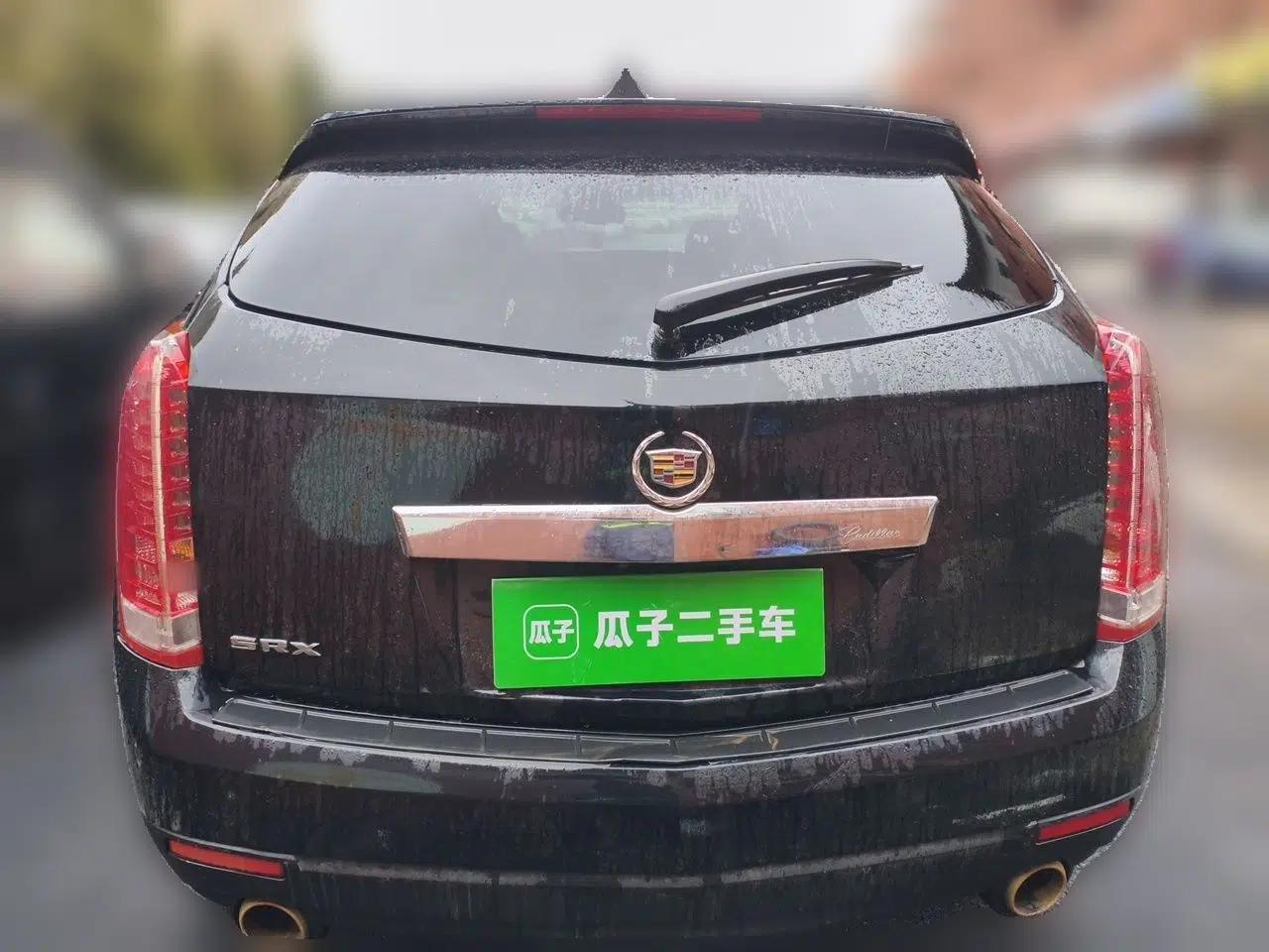 Cadillac SRX 2012 3.0L Elite Edition — миниатюра 5