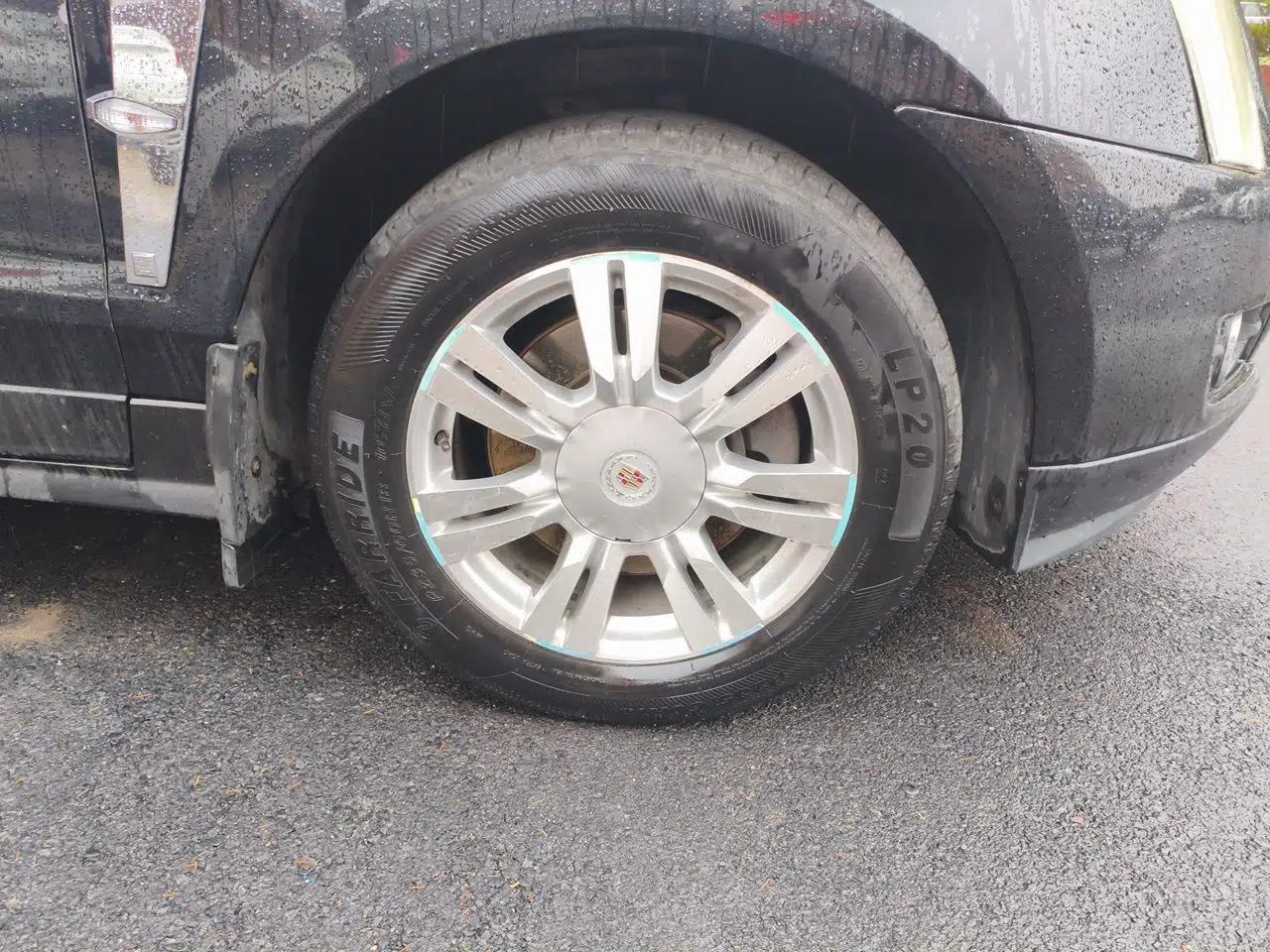 Cadillac SRX 2012 3.0L Elite Edition — миниатюра 8