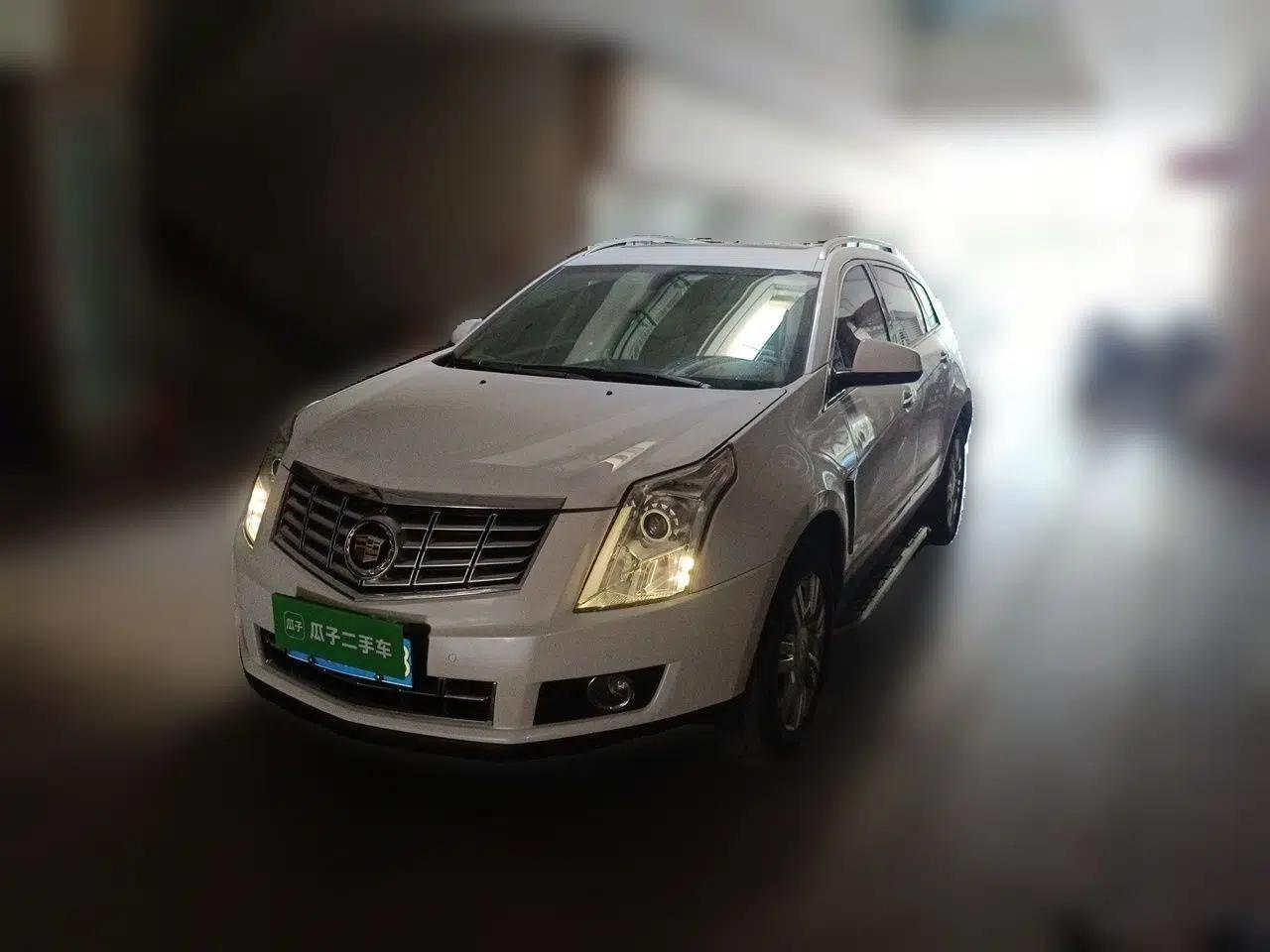 Cadillac SRX 2015 3.0L Elite Model — миниатюра 1