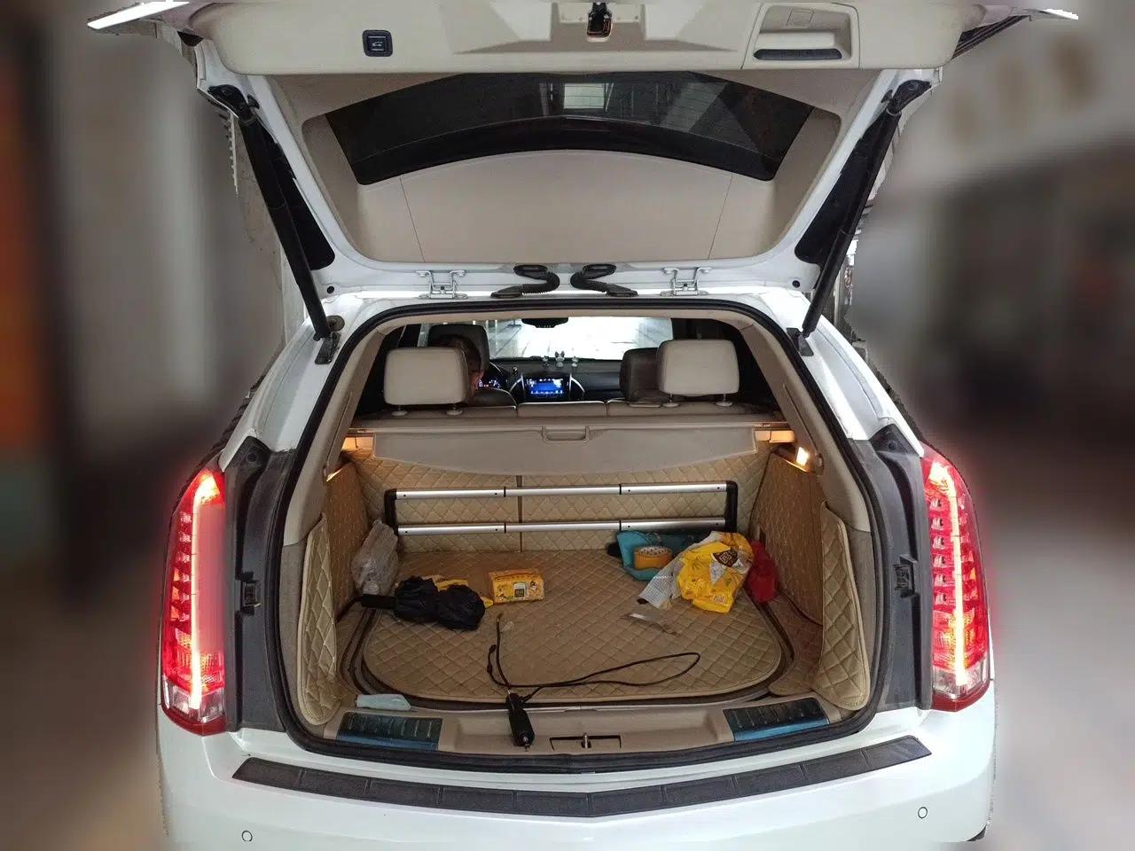Cadillac SRX 2015 3.0L Elite Model — миниатюра 20