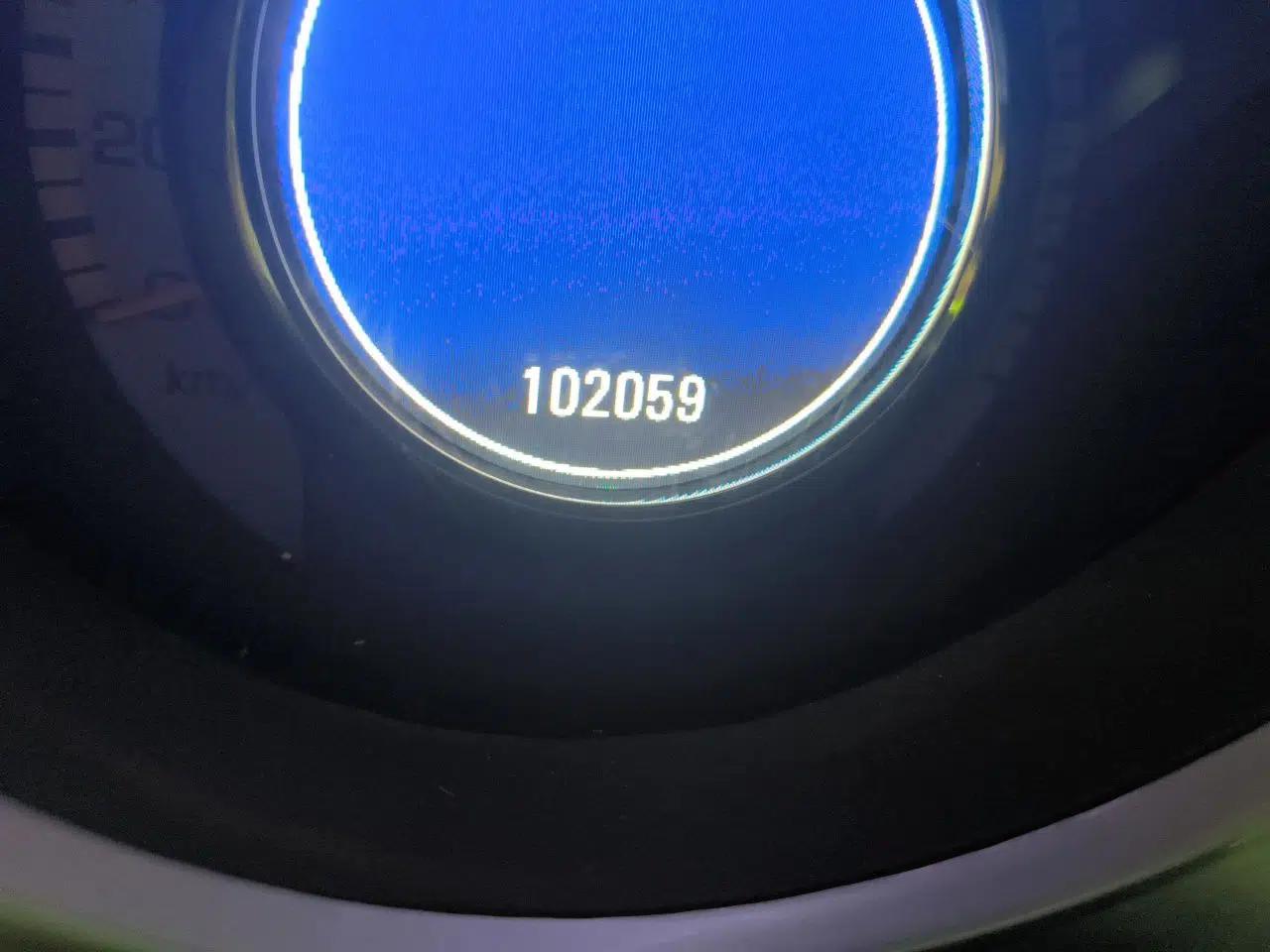 Cadillac SRX 2013 3.0L Comfort Model — миниатюра 13