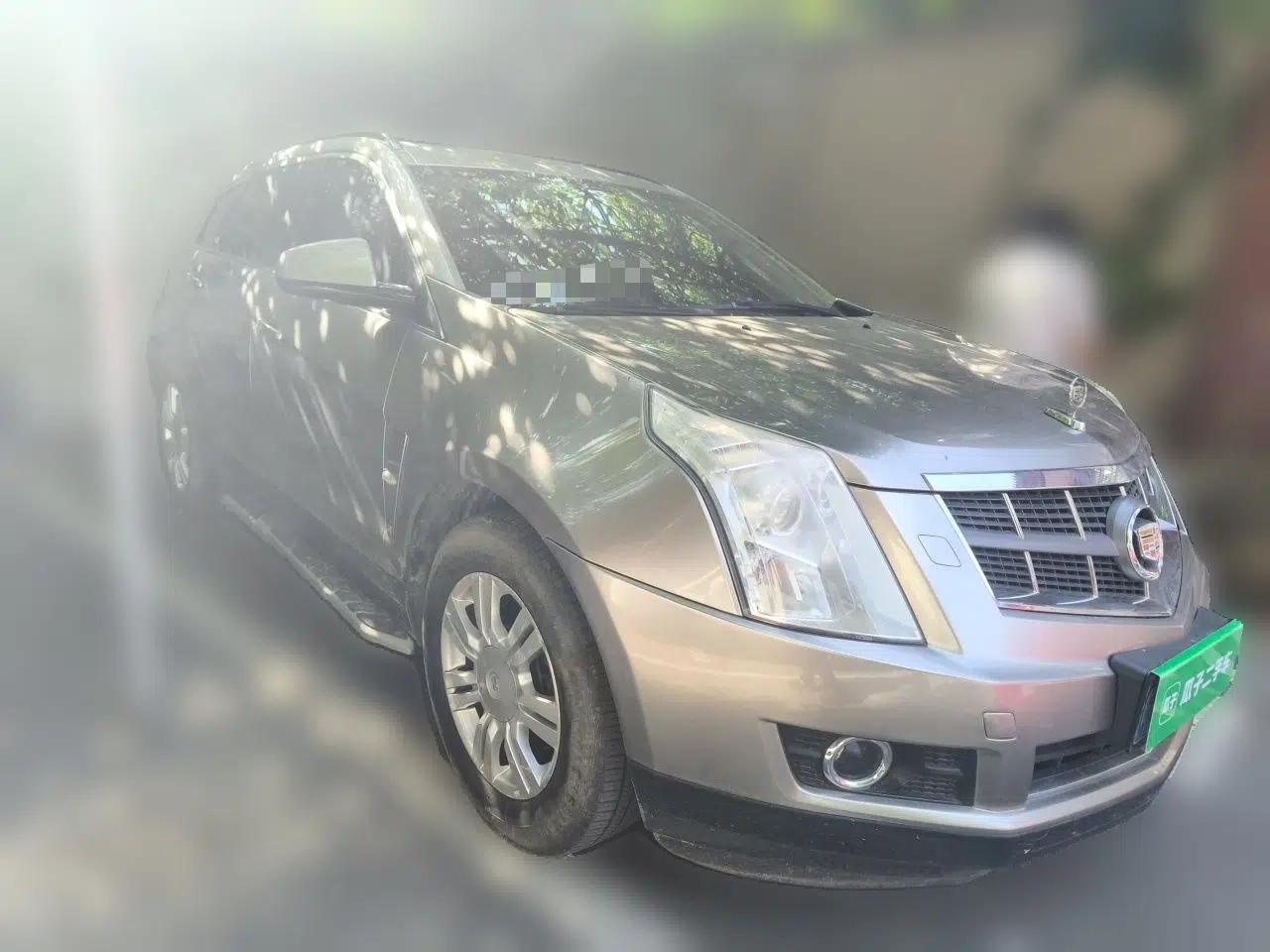 Cadillac SRX 2013 3.0L Comfort Model — миниатюра 3