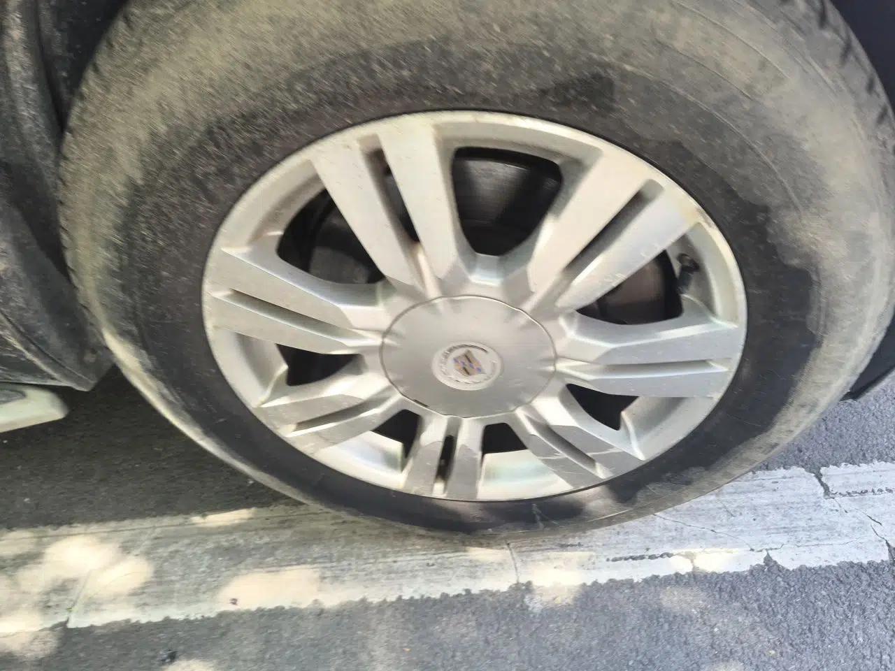Cadillac SRX 2013 3.0L Comfort Model — миниатюра 8