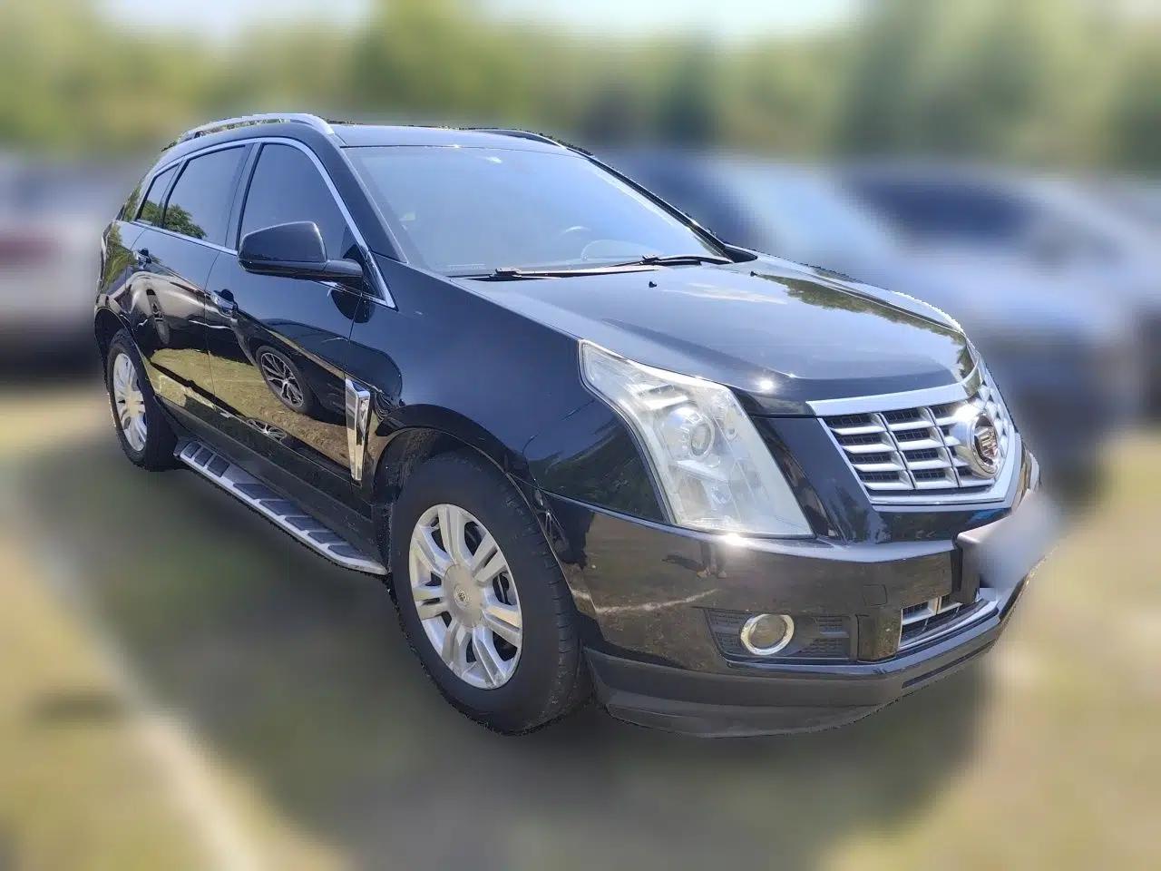 Cadillac SRX 2015 3.0L Elite Model — миниатюра 3