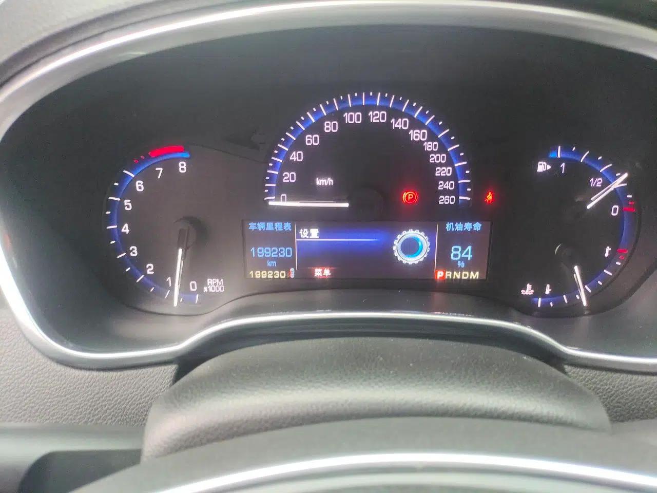Cadillac SRX 2013 3.0L Luxury Model — миниатюра 12