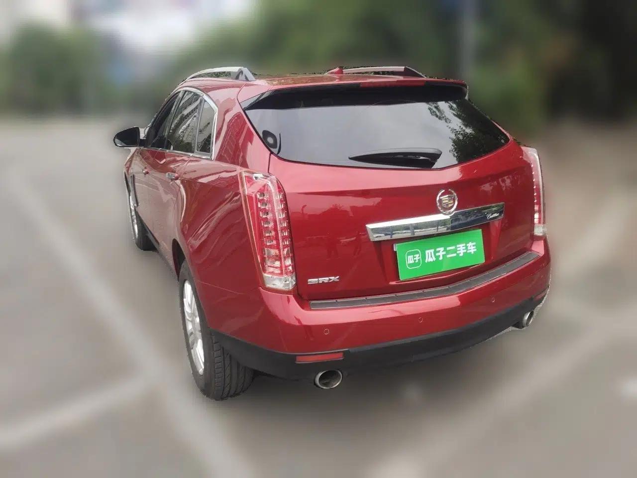 Cadillac SRX 2013 3.0L Luxury Model — миниатюра 4